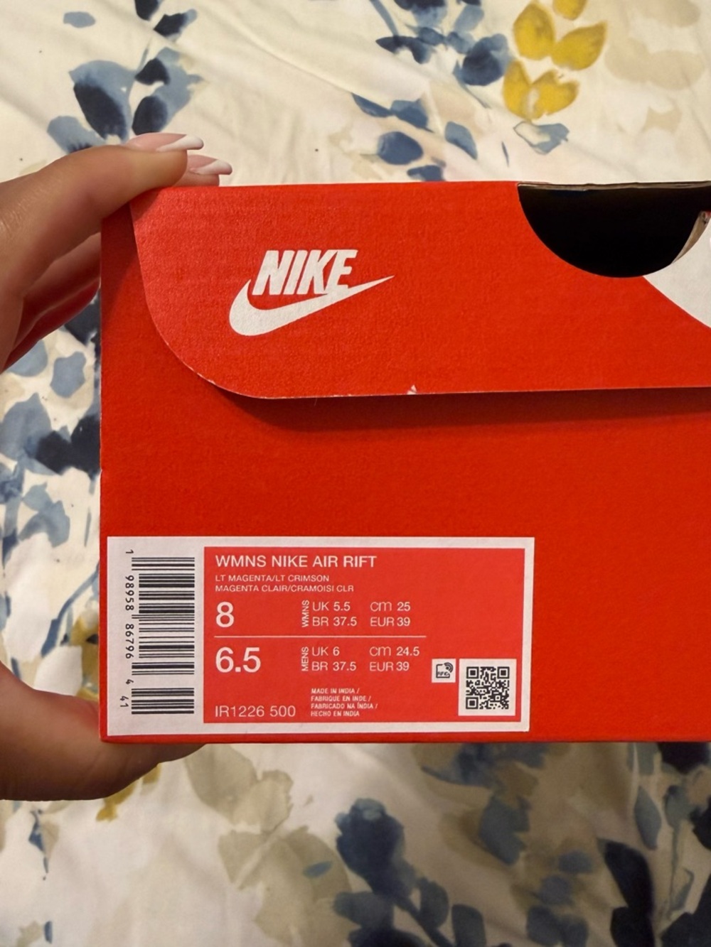 LIMITED EDITION POLKA DOT NIKE AIR RIFTS. - Picture 4 of 4